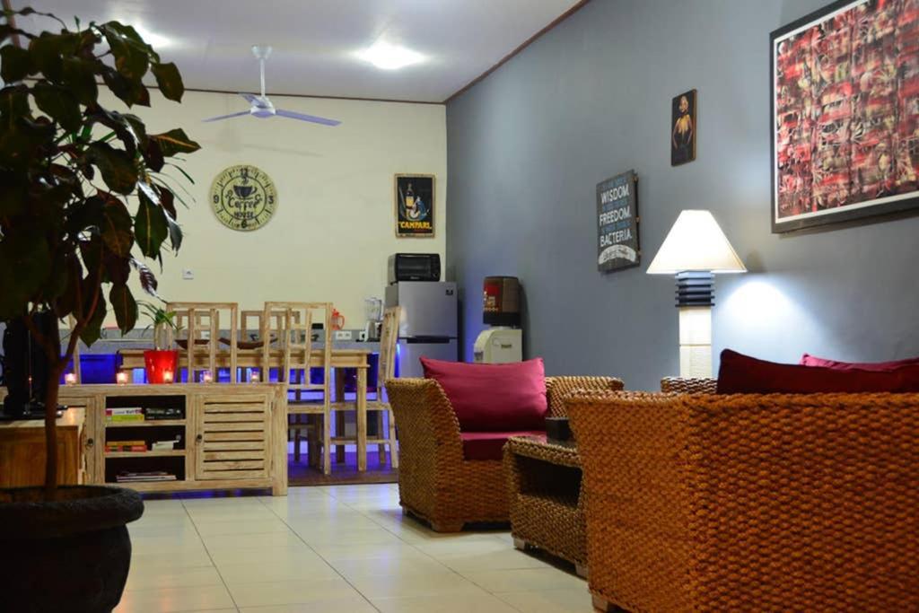 Villa Eden Seminyak Экстерьер фото